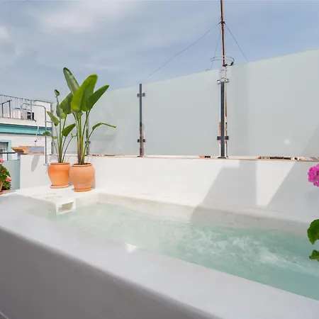 Luxurious Studio Overlooking Casa Pilatos Seville Exterior photo